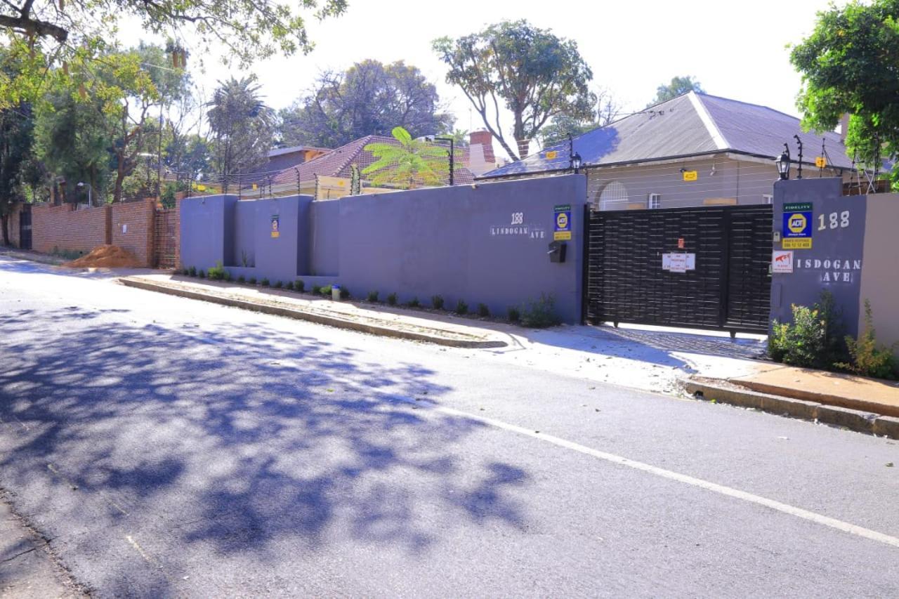 Union Guesthouse Pretoria Bagian luar foto
