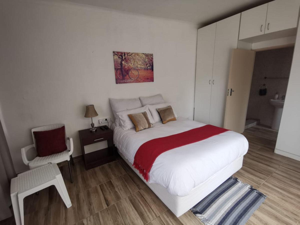 Union Guesthouse Pretoria Bagian luar foto